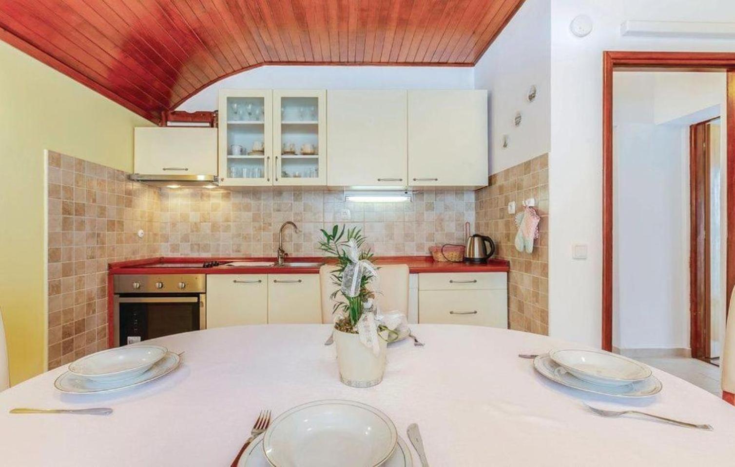 Apartments Dolloree 드라말리 외부 사진