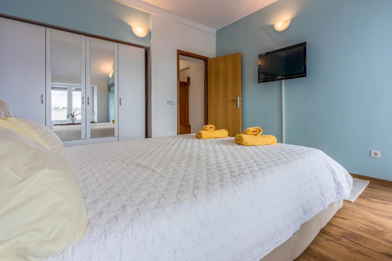 Apartments Dolloree 드라말리 외부 사진